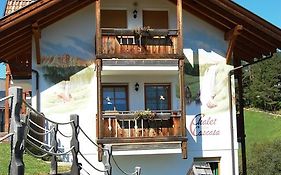 Chalet Alla Cascata